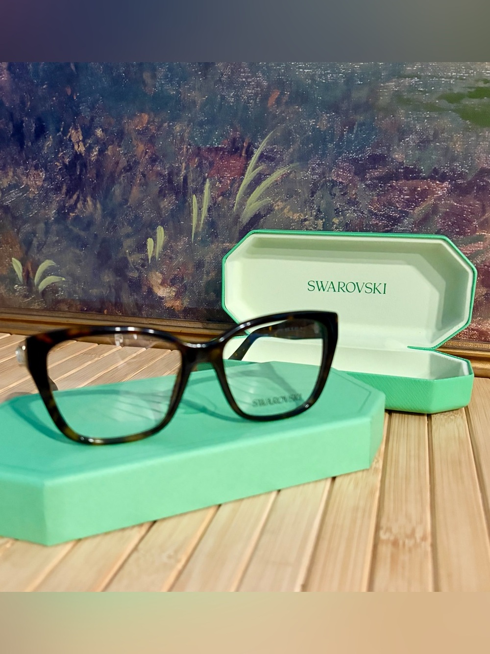 Stunning Swarovski Havana Tortoiseshell Crystal-Accent Glasses